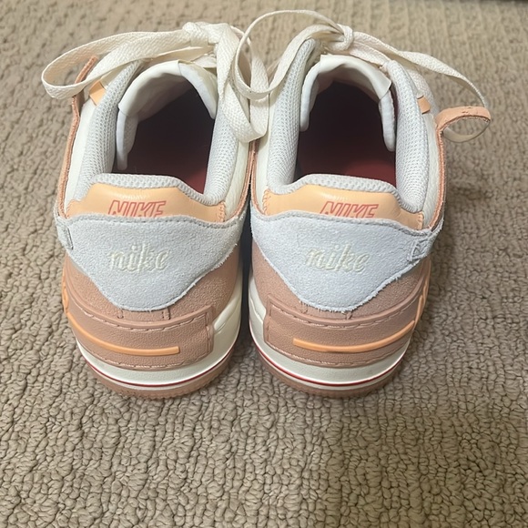 Nike WMNS AIR FORCE 1 SHADOW 'SISTERHOOD - Picture 3 of 5